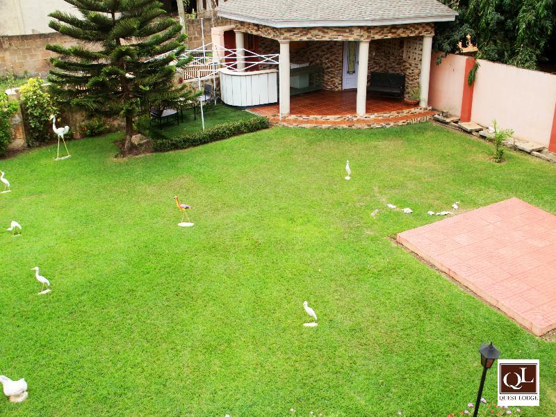 Quest Lodge Accra Ngoại thất bức ảnh