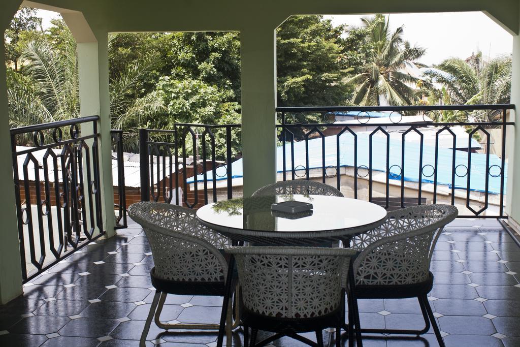 Quest Lodge Accra Ngoại thất bức ảnh